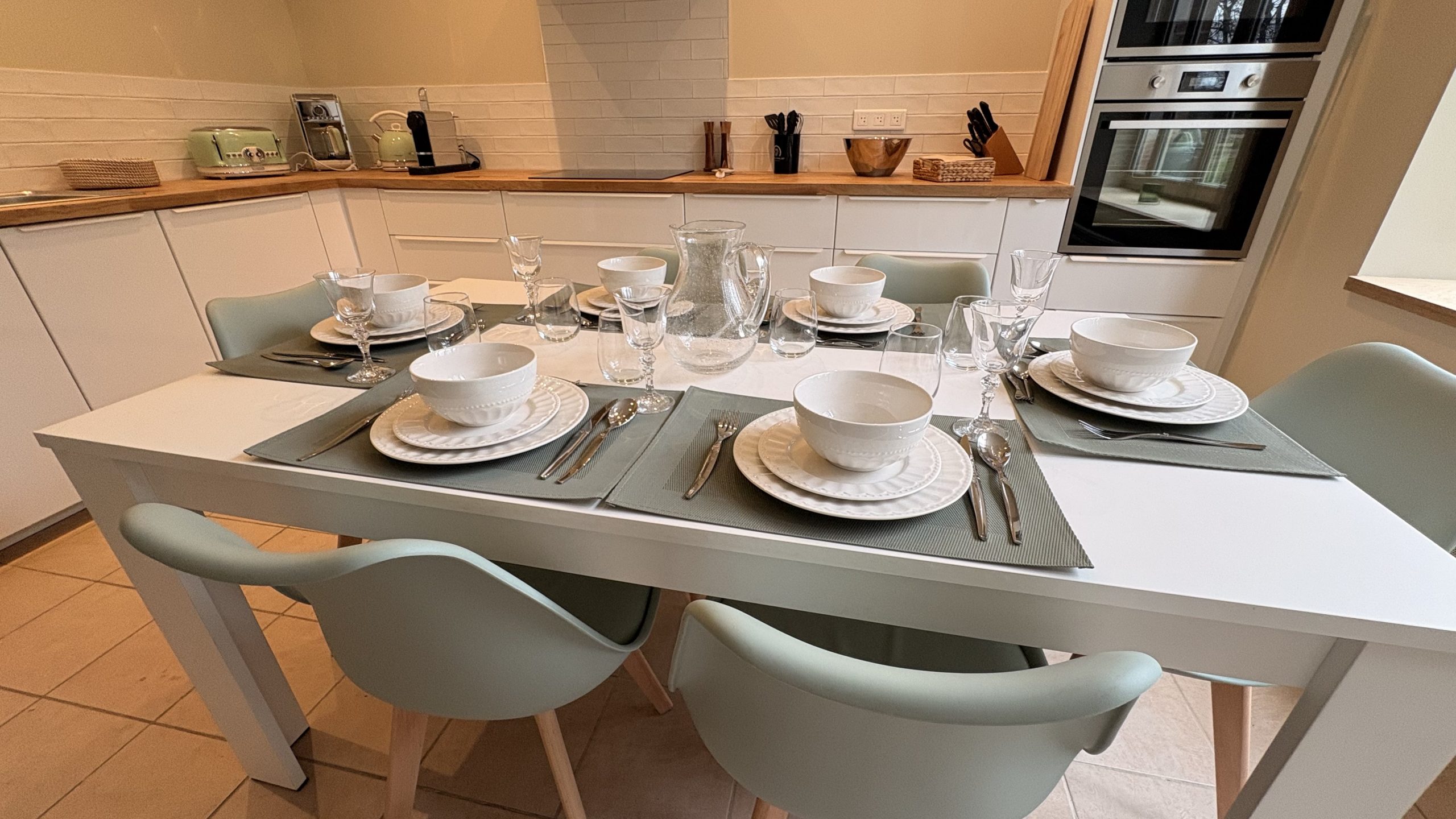 gite cuisine table petit dejeuner